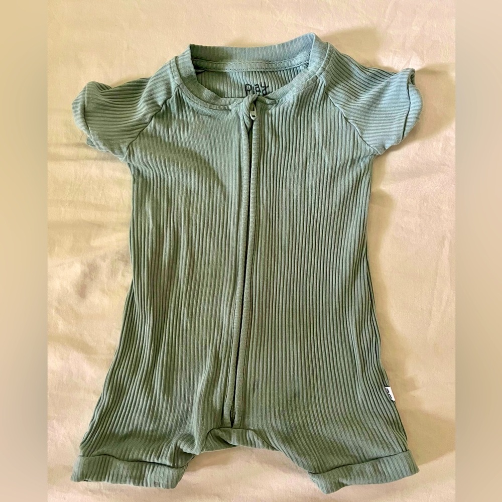 Little Sleepies Stormy Ribbed Shorty Romper Zippy 3-6 mo
